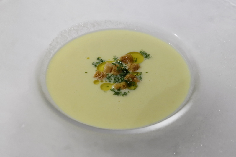 玉蜀黍（イエローサブマリン）のクリームスープ