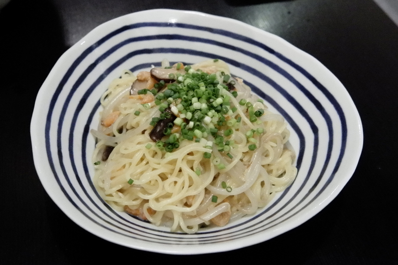 生姜と鶏油の汁無し煮込み麺